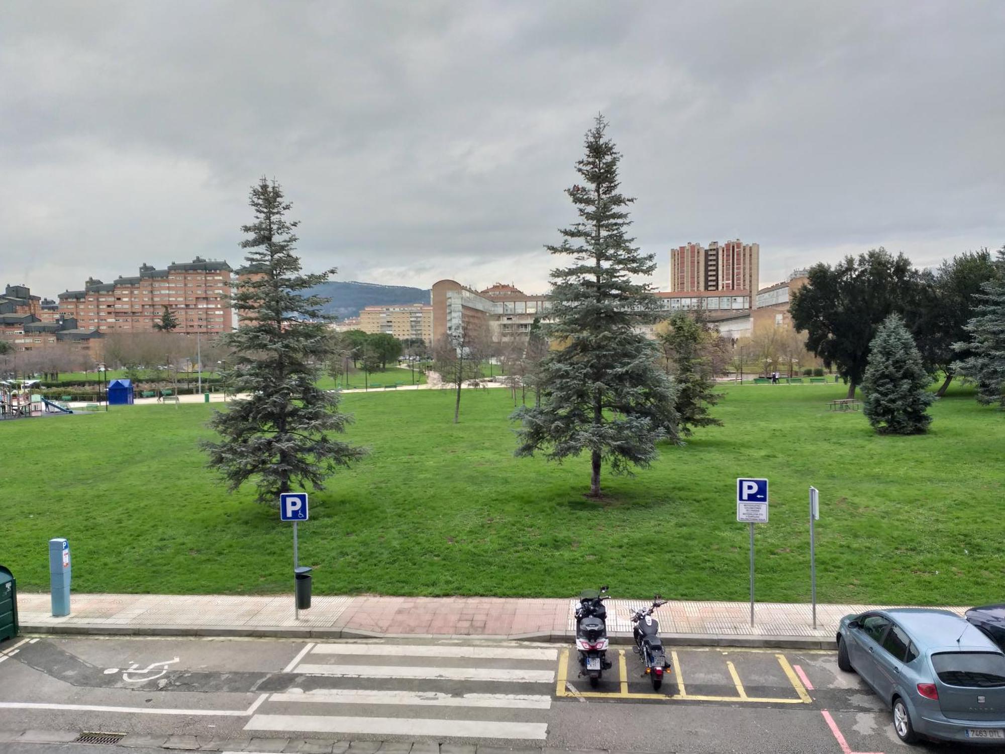 Alojamientos Pamplona Ngoại thất bức ảnh